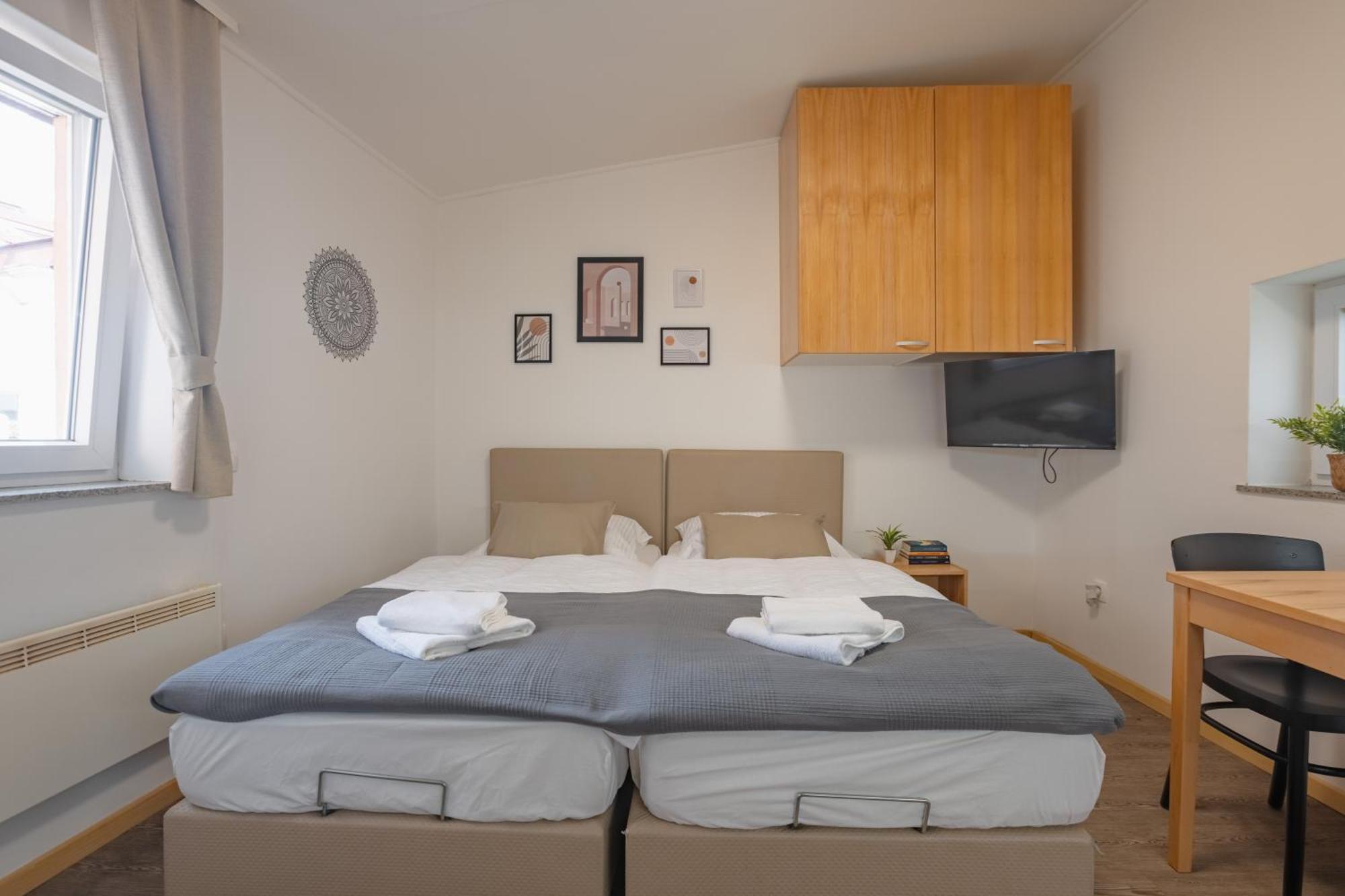 Vila Klara Apartments Ljubljana Buitenkant foto