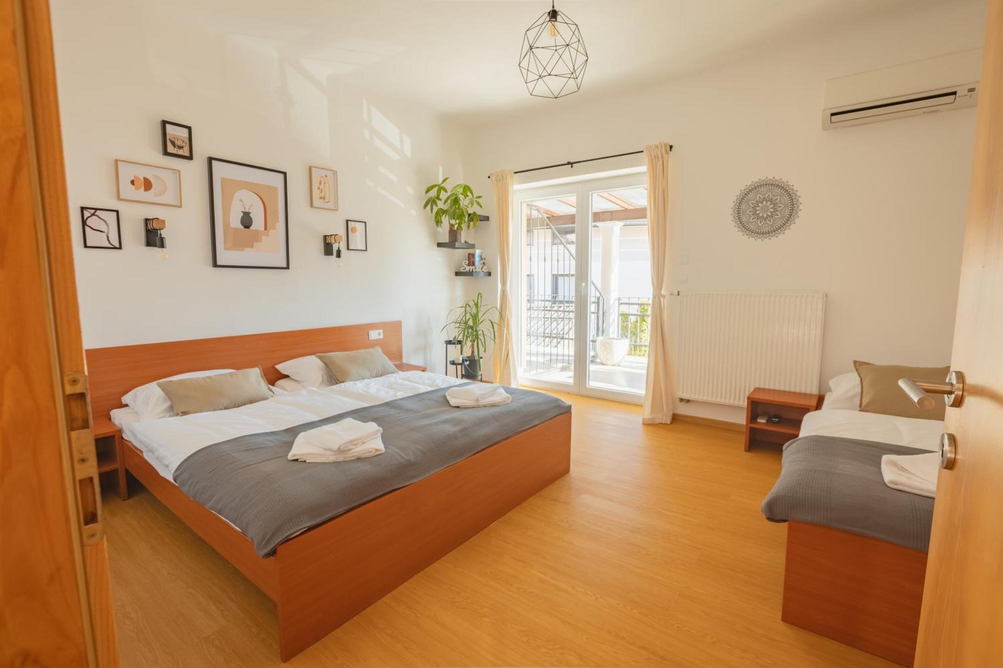 Vila Klara Apartments Ljubljana Buitenkant foto