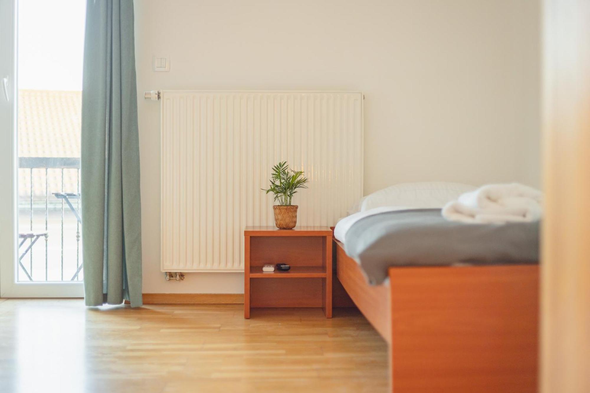 Vila Klara Apartments Ljubljana Buitenkant foto