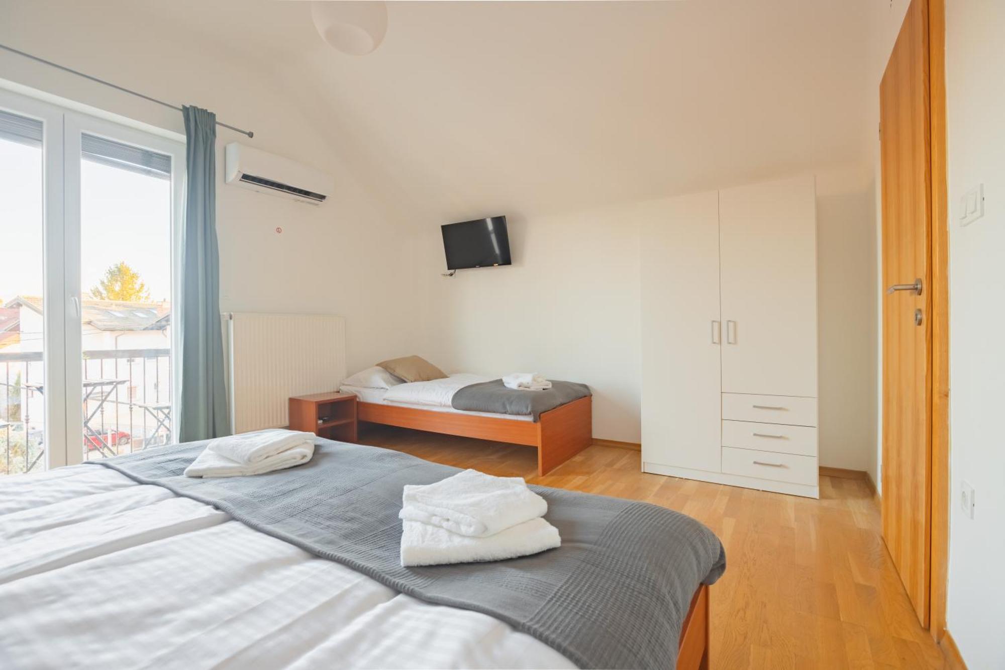 Vila Klara Apartments Ljubljana Buitenkant foto