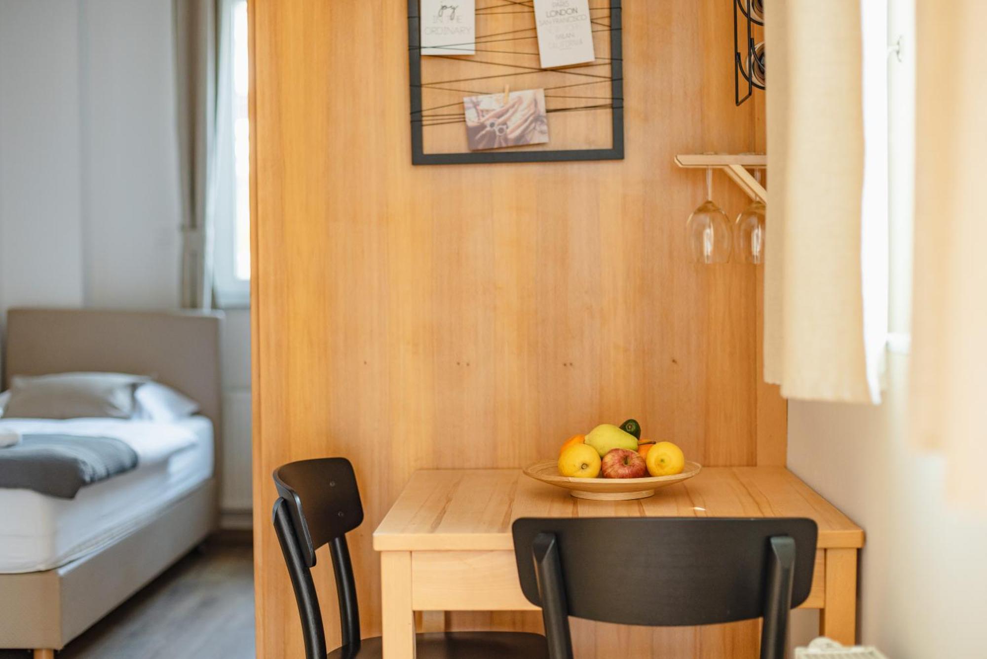 Vila Klara Apartments Ljubljana Buitenkant foto