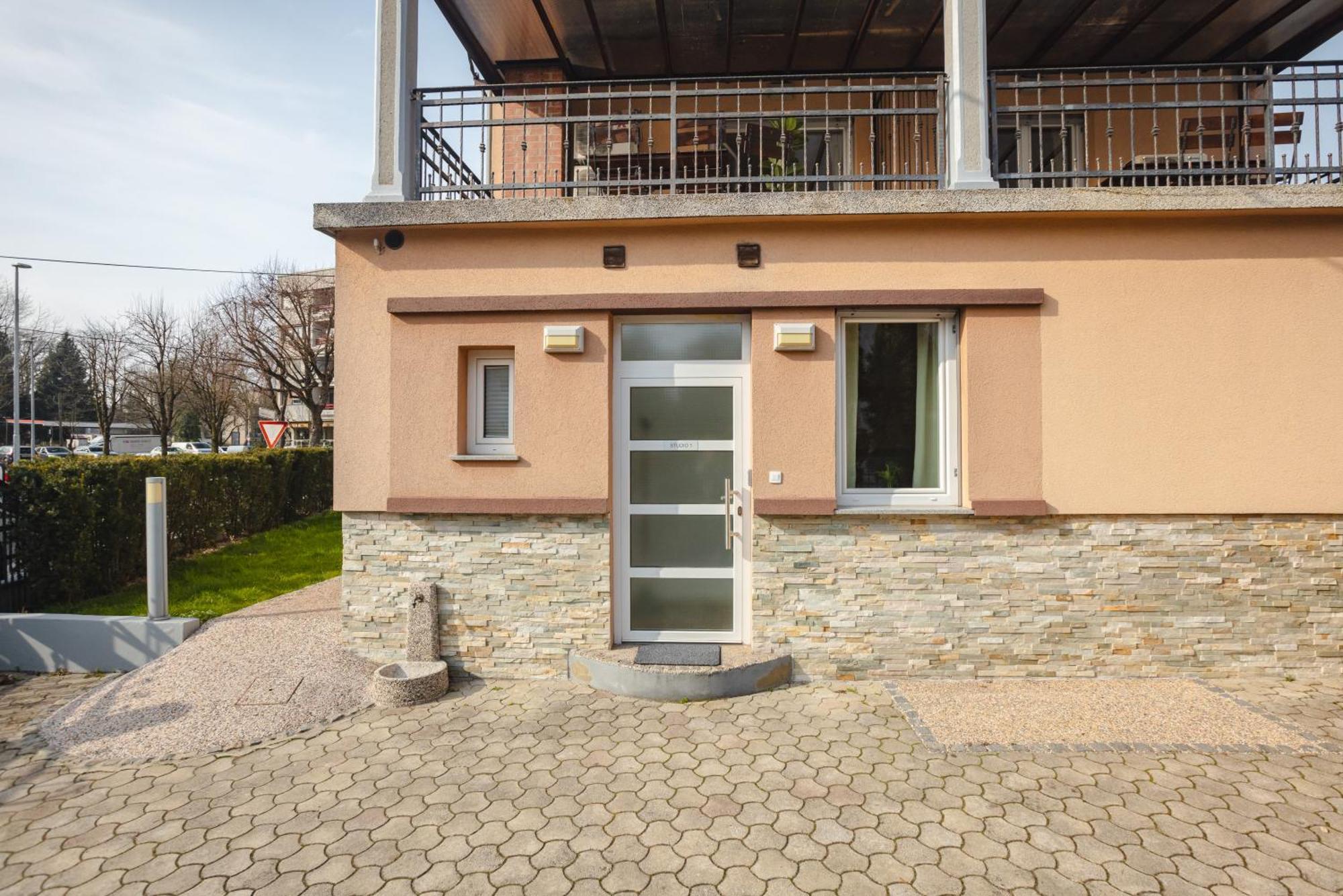 Vila Klara Apartments Ljubljana Buitenkant foto